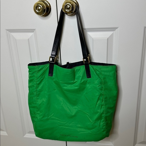 New with tags! Marc by Marc Jacobs Reveritote Tote | eBay Marc By Marc Jacobs Reveritote Reversible Nylon Tote Bag